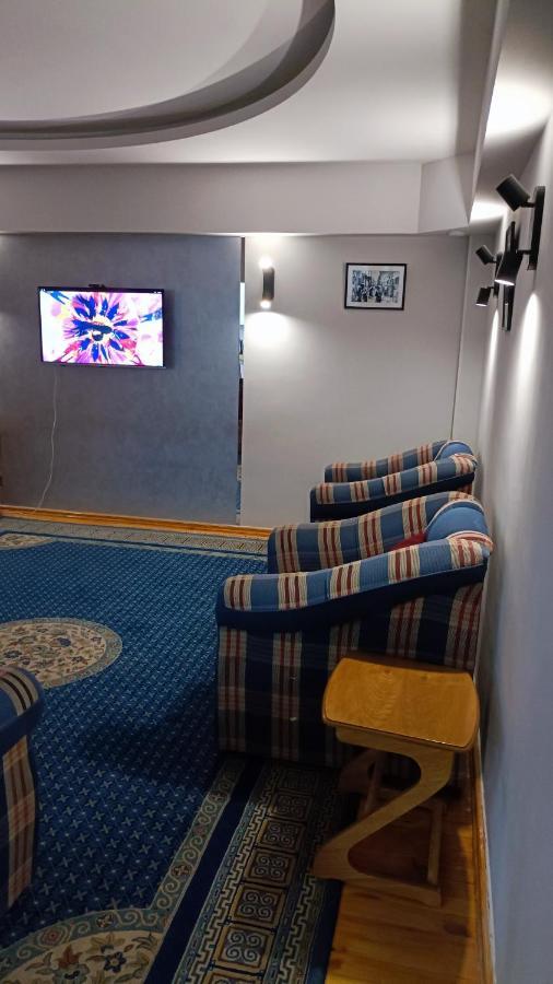 3-Bedroom Apartment On Ohunboboev 타슈켄트 외부 사진
